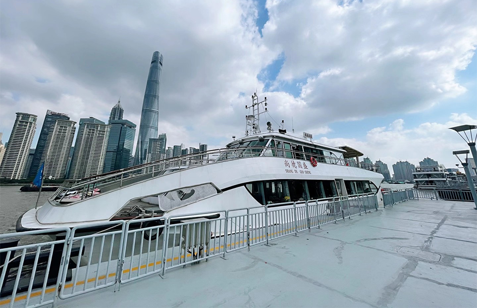 上海行沄游船黄浦江游览游艇游轮租赁